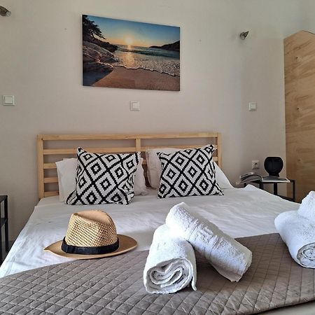 Giannakis Filoxenia Aparthotel Filotion Bagian luar foto