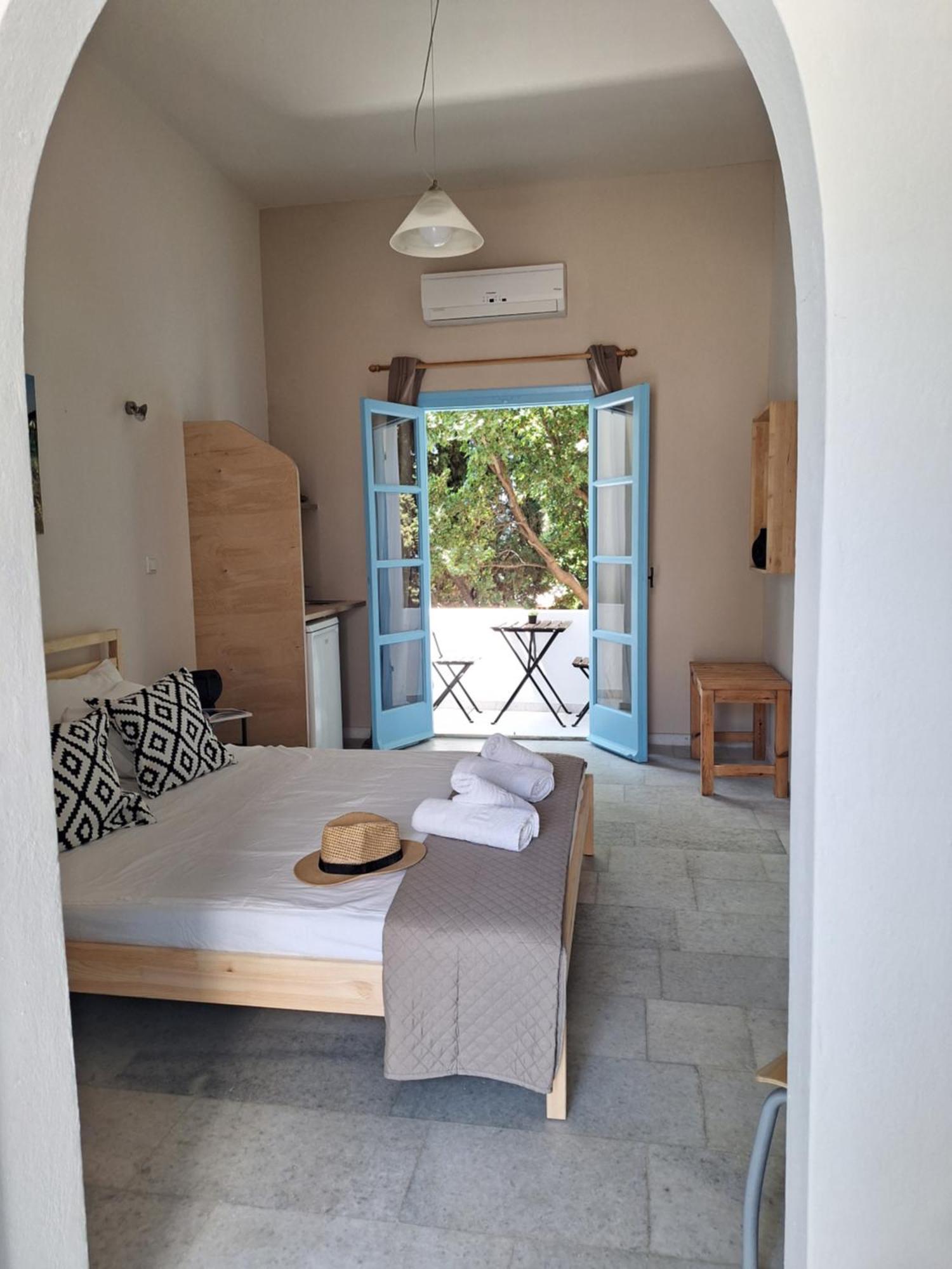 Giannakis Filoxenia Aparthotel Filotion Bagian luar foto